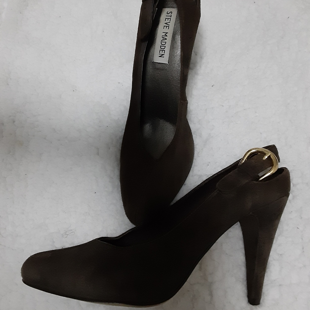 Suede Heels slip-ons